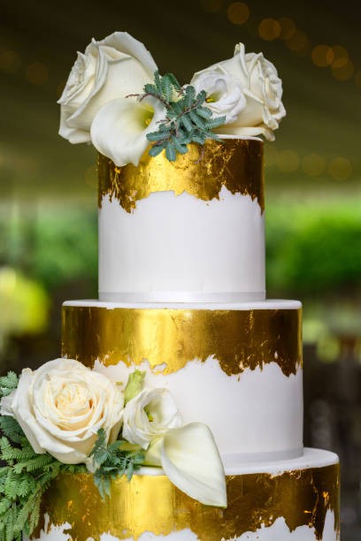 10 Leaves Transfer Booklet - 23ct Edible Gold Leaf 80 x 80mm