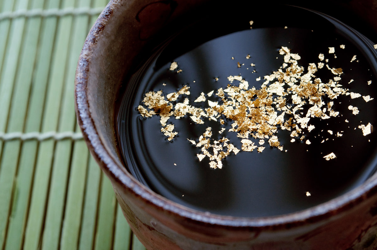 23ct Edible Gold Leaf Small Flakes - 30mg (50 Favours)