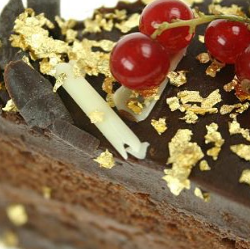 Gold 23ct Flakes 100 Favours